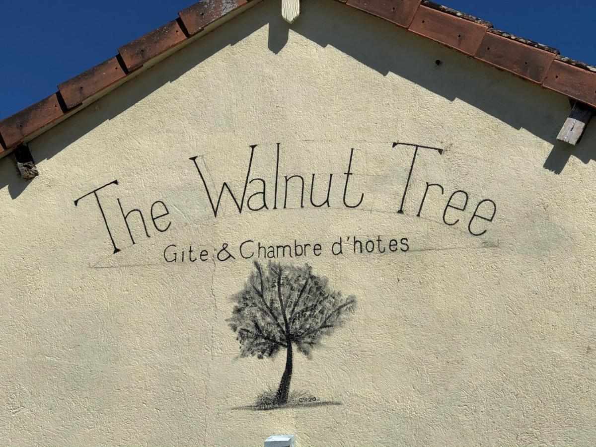 Le Dorat The Walnut Tree Chambre D'Hotes المظهر الخارجي الصورة