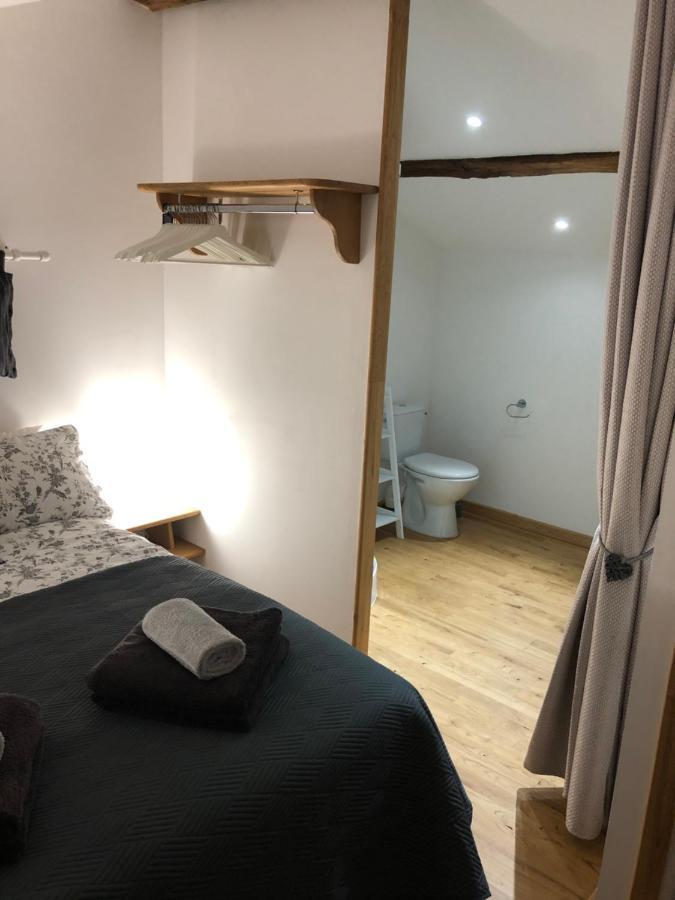 Le Dorat The Walnut Tree Chambre D'Hotes المظهر الخارجي الصورة